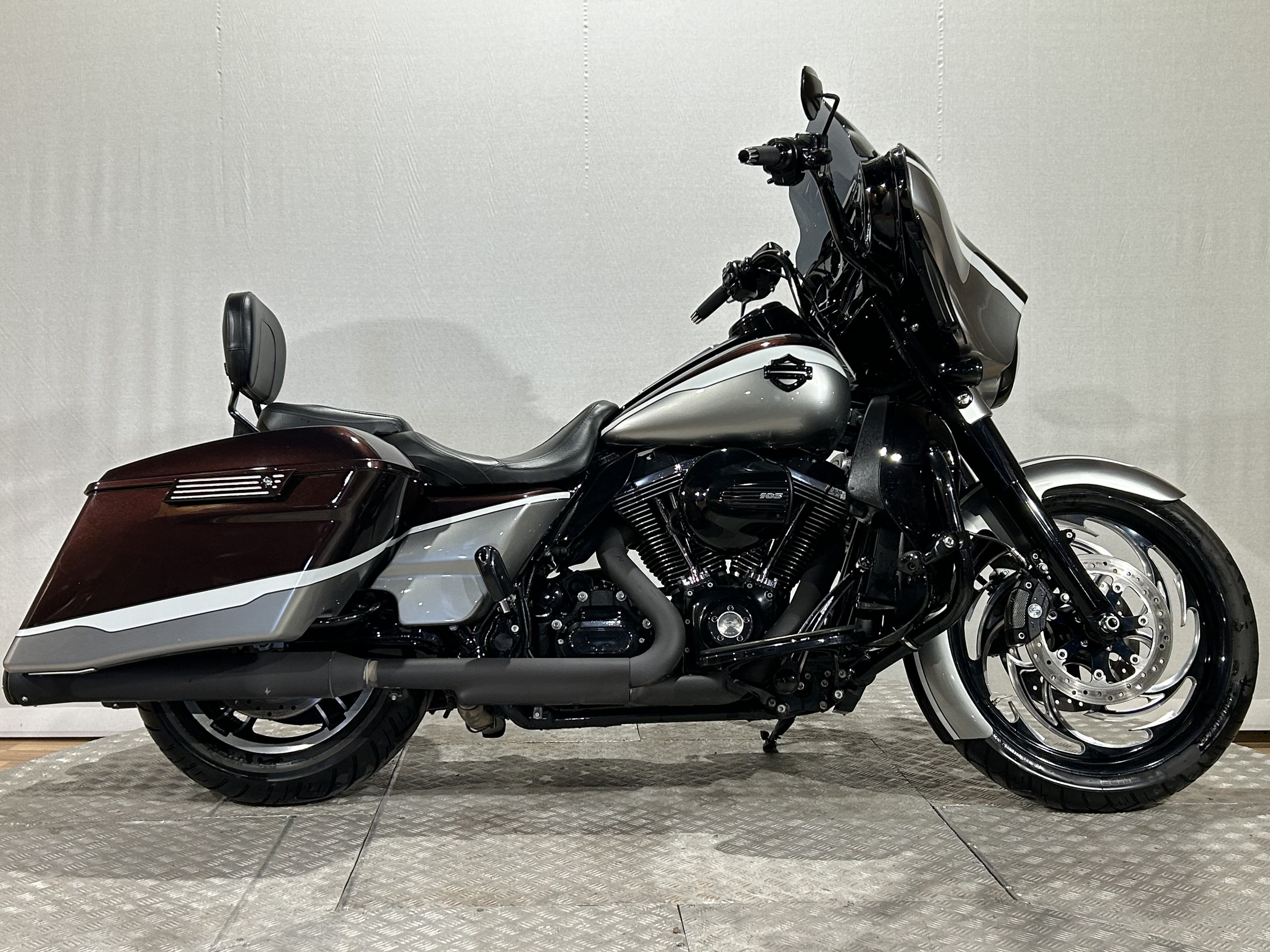 Street Glide